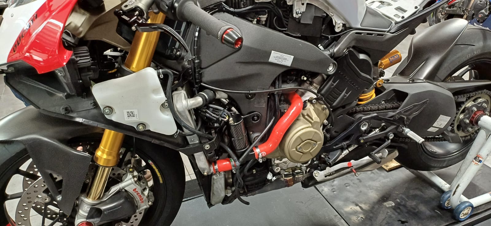 MonzaTech IEC Electronic Engine Temperature Cooling Kit for Ducati Panigale V4 (18-24) MonzaTech IEC Electronic Engine Temperature Cooling Kit for Ducati Panigale V4 (18-24)